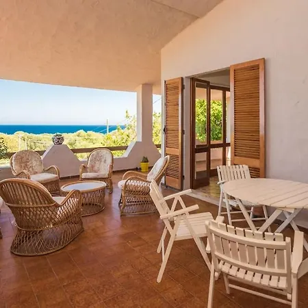 Casa A 100 Metri Dalla Tatil Evi *