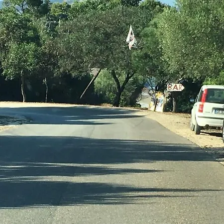 Casa A 100 Metri Dalla Tatil Evi Cala Liberotto
