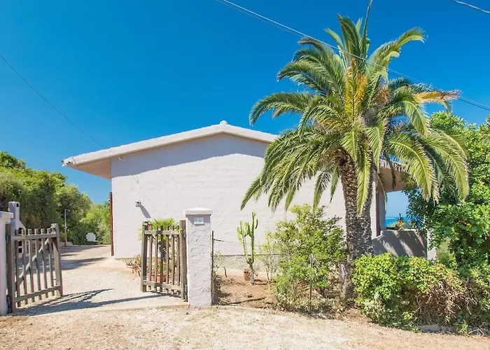 Casa A 100 Metri Dalla Сasa de vacaciones *